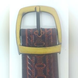 Mens Tooled Leather Brown Cowhide Belt Size 36 USA